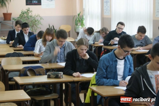 Zdjęcie w galerii na portalu naszraciborz.pl: IT English - konkurs w Mechaniku wiadomości z regionu