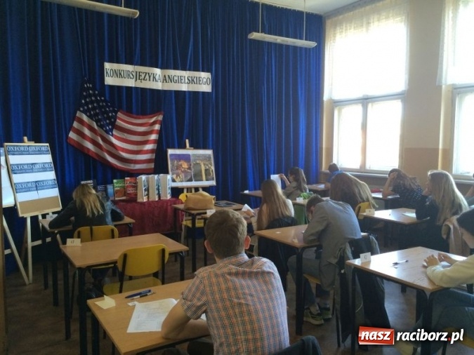 Zdjęcie w galerii na portalu naszraciborz.pl: Powiatowy Konkurs Języka Angielskiego w CKZiU nr 1 wiadomości z regionu