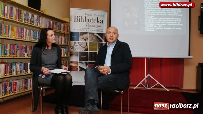 Zdjęcie w galerii na portalu naszraciborz.pl: Dom na rogu Afryki – promocja książki w bibliotece  wiadomości z regionu