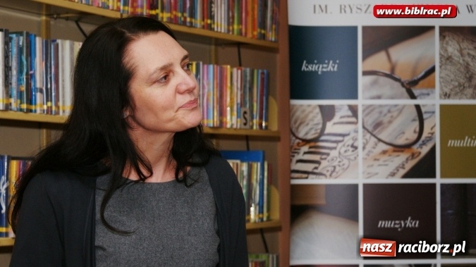 Zdjęcie w galerii na portalu naszraciborz.pl: Dom na rogu Afryki – promocja książki w bibliotece  wiadomości z regionu