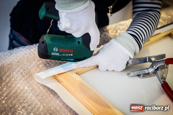 Zdjęcie w galerii na portalu naszraciborz.pl: Fotonaplotnie.pl – wspomnienia zatrzymane na płótnie wiadomości z regionu