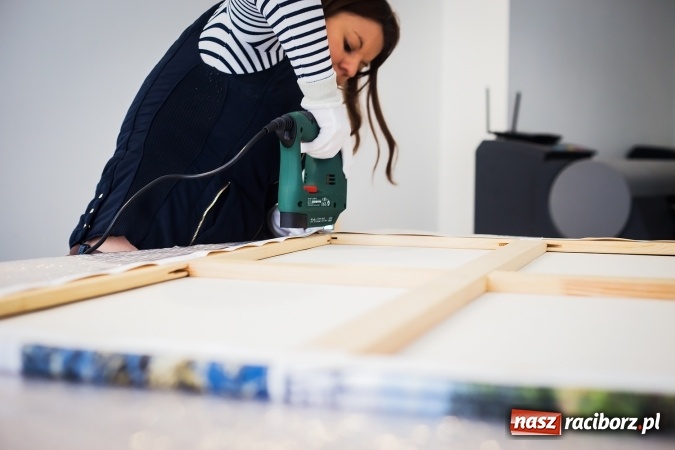 Zdjęcie w galerii na portalu naszraciborz.pl: Fotonaplotnie.pl – wspomnienia zatrzymane na płótnie wiadomości z regionu