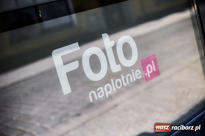 Zdjęcie w galerii na portalu naszraciborz.pl: Fotonaplotnie.pl – wspomnienia zatrzymane na płótnie wiadomości z regionu