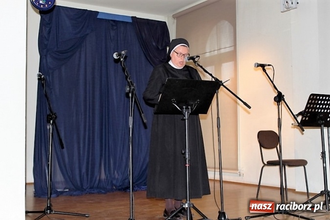 Zdjęcie w galerii na portalu naszraciborz.pl: Lekcja historii: chrzest Polski  wiadomości z regionu