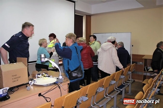 Zdjęcie w galerii na portalu naszraciborz.pl: Dwa spotkania raciborskich policjantów z seniorami  wiadomości z regionu