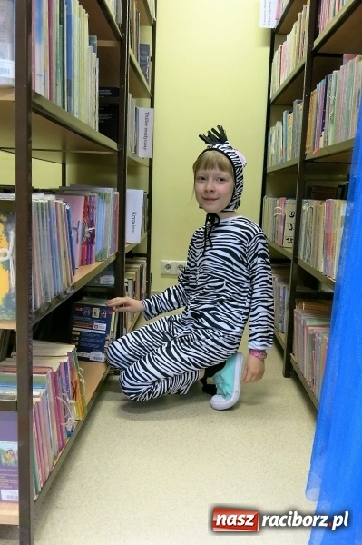 Zdjęcie w galerii na portalu naszraciborz.pl: Czytanie to magia – Tydzień Książki w bibliotece w Studziennej  wiadomości z regionu