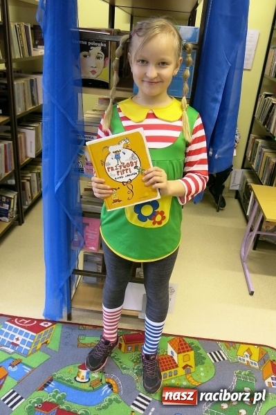 Zdjęcie w galerii na portalu naszraciborz.pl: Czytanie to magia – Tydzień Książki w bibliotece w Studziennej  wiadomości z regionu