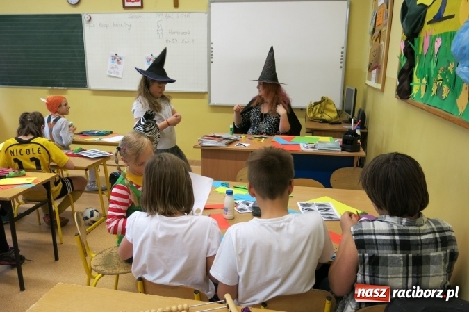 Zdjęcie w galerii na portalu naszraciborz.pl: Czytanie to magia – Tydzień Książki w bibliotece w Studziennej  wiadomości z regionu