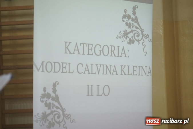 Zdjęcie w galerii na portalu naszraciborz.pl: II LO pożegnało maturzystów. Teraz już tylko egzamin dojrzałości wiadomości z regionu