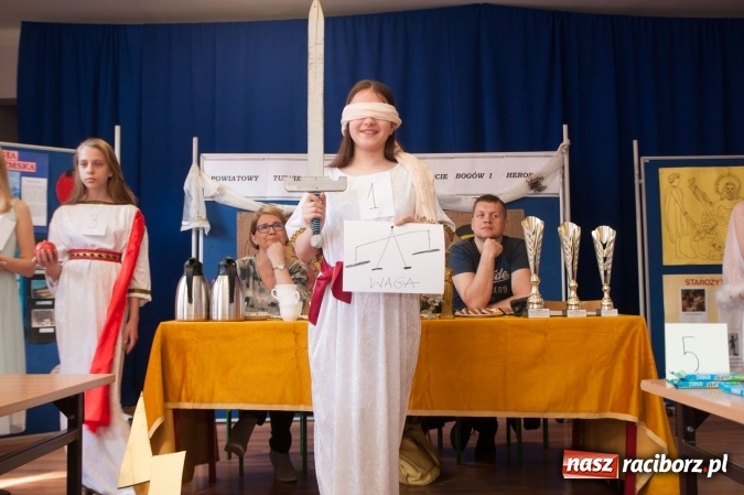 Zdjęcie w galerii na portalu naszraciborz.pl: W świecie bogów i herosów – powiatowy turniej mitologiczny w Szkole Podstawowej nr 18 w Raciborzu wiadomości z regionu