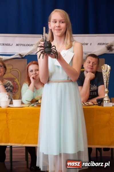 Zdjęcie w galerii na portalu naszraciborz.pl: W świecie bogów i herosów – powiatowy turniej mitologiczny w Szkole Podstawowej nr 18 w Raciborzu wiadomości z regionu