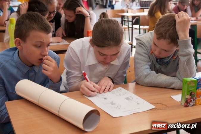 Zdjęcie w galerii na portalu naszraciborz.pl: W świecie bogów i herosów – powiatowy turniej mitologiczny w Szkole Podstawowej nr 18 w Raciborzu wiadomości z regionu