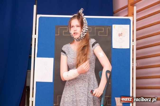 Zdjęcie w galerii na portalu naszraciborz.pl: W świecie bogów i herosów – powiatowy turniej mitologiczny w Szkole Podstawowej nr 18 w Raciborzu wiadomości z regionu