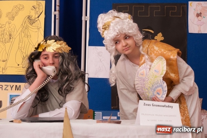 Zdjęcie w galerii na portalu naszraciborz.pl: W świecie bogów i herosów – powiatowy turniej mitologiczny w Szkole Podstawowej nr 18 w Raciborzu wiadomości z regionu