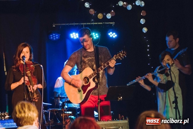 Zdjęcie w galerii na portalu naszraciborz.pl: Cisza Jak Ta zabrzmiała na Końcu Świata wiadomości z regionu