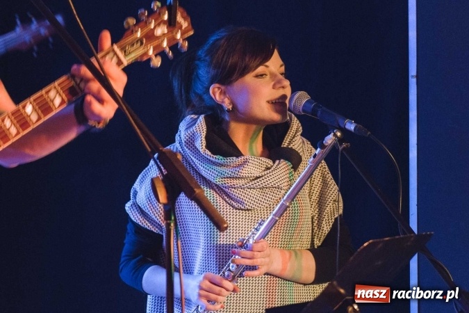 Zdjęcie w galerii na portalu naszraciborz.pl: Cisza Jak Ta zabrzmiała na Końcu Świata wiadomości z regionu