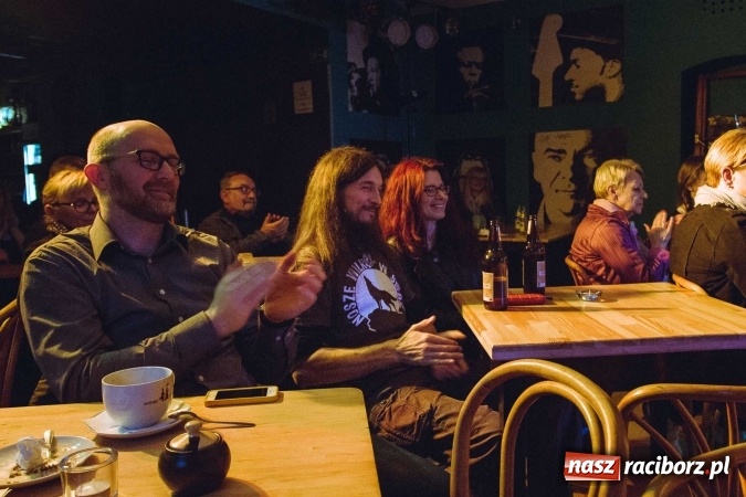 Zdjęcie w galerii na portalu naszraciborz.pl: Cisza Jak Ta zabrzmiała na Końcu Świata wiadomości z regionu