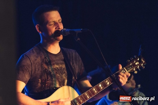 Zdjęcie w galerii na portalu naszraciborz.pl: Cisza Jak Ta zabrzmiała na Końcu Świata wiadomości z regionu