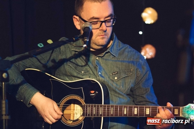 Zdjęcie w galerii na portalu naszraciborz.pl: Cisza Jak Ta zabrzmiała na Końcu Świata wiadomości z regionu