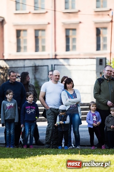 Zdjęcie w galerii na portalu naszraciborz.pl: Piknik dla miłośników militariów i historii w Strzesze wiadomości z regionu