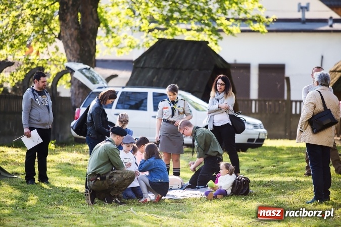 Zdjęcie w galerii na portalu naszraciborz.pl: Piknik dla miłośników militariów i historii w Strzesze wiadomości z regionu