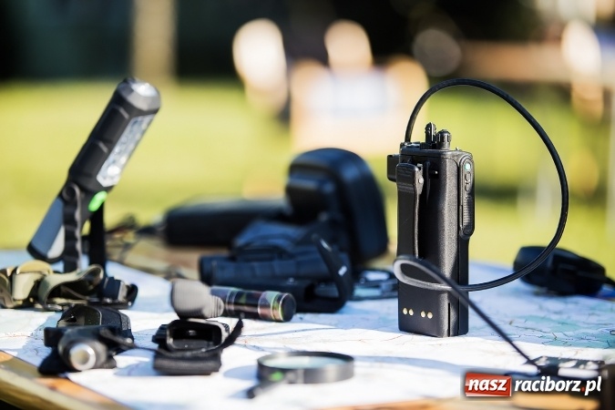 Zdjęcie w galerii na portalu naszraciborz.pl: Piknik dla miłośników militariów i historii w Strzesze wiadomości z regionu