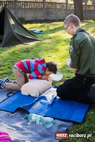 Zdjęcie w galerii na portalu naszraciborz.pl: Piknik dla miłośników militariów i historii w Strzesze wiadomości z regionu