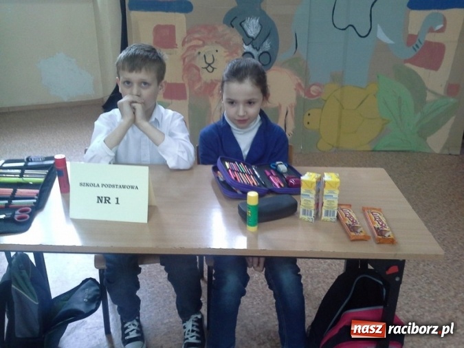 Zdjęcie w galerii na portalu naszraciborz.pl: Międzyszkolny Konkurs Lektur w SP 4  wiadomości z regionu