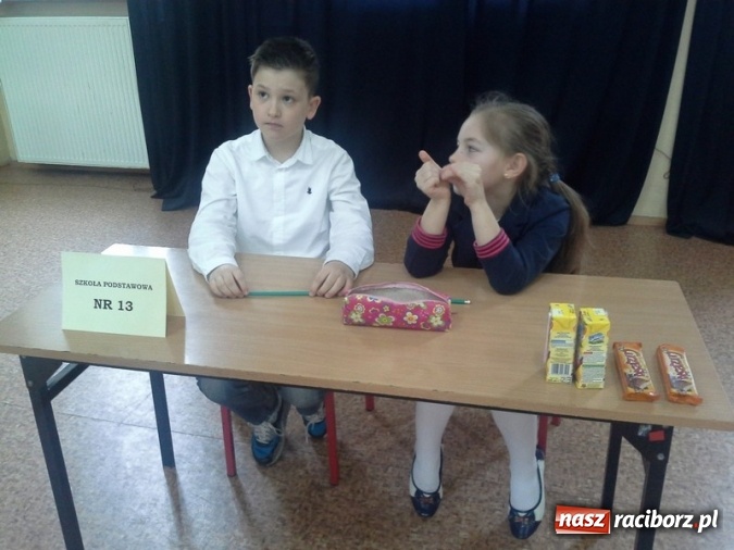 Zdjęcie w galerii na portalu naszraciborz.pl: Międzyszkolny Konkurs Lektur w SP 4  wiadomości z regionu