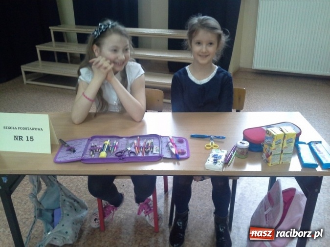 Zdjęcie w galerii na portalu naszraciborz.pl: Międzyszkolny Konkurs Lektur w SP 4  wiadomości z regionu