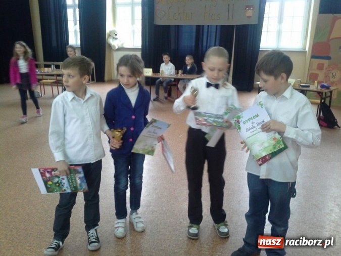 Zdjęcie w galerii na portalu naszraciborz.pl: Międzyszkolny Konkurs Lektur w SP 4  wiadomości z regionu