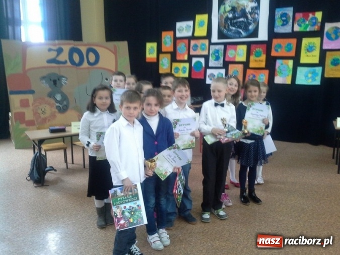 Zdjęcie w galerii na portalu naszraciborz.pl: Międzyszkolny Konkurs Lektur w SP 4  wiadomości z regionu