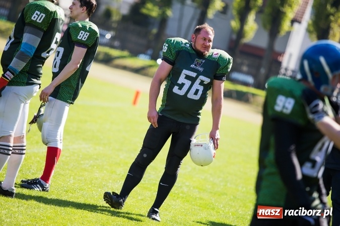Zdjęcie w galerii na portalu naszraciborz.pl: Co za emocje! Futbol amerykański hitem w Raciborzu. Wysoka wygrana Raptors wiadomości z regionu