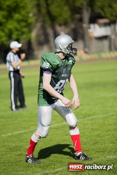 Zdjęcie w galerii na portalu naszraciborz.pl: Co za emocje! Futbol amerykański hitem w Raciborzu. Wysoka wygrana Raptors wiadomości z regionu