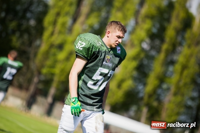 Zdjęcie w galerii na portalu naszraciborz.pl: Co za emocje! Futbol amerykański hitem w Raciborzu. Wysoka wygrana Raptors wiadomości z regionu