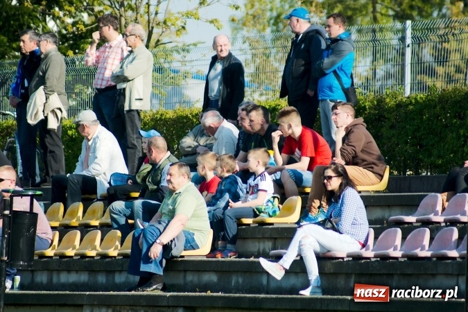 Zdjęcie w galerii na portalu naszraciborz.pl: A klasa: Dwa oblicza Ocic. Derby Raciborza dla Brzezia wiadomości z regionu