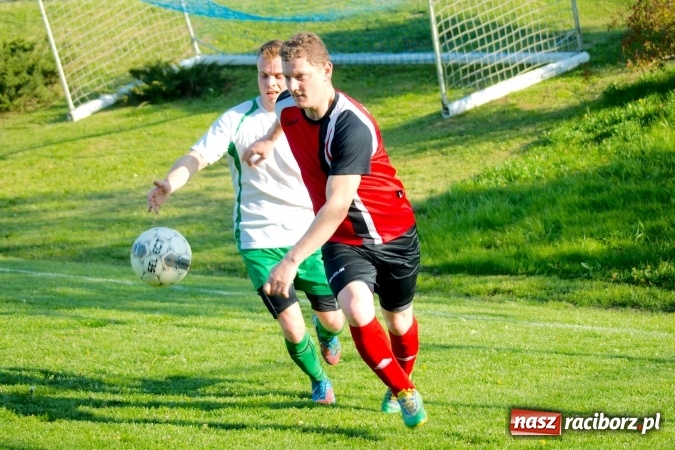 Zdjęcie w galerii na portalu naszraciborz.pl: A klasa: Dwa oblicza Ocic. Derby Raciborza dla Brzezia wiadomości z regionu