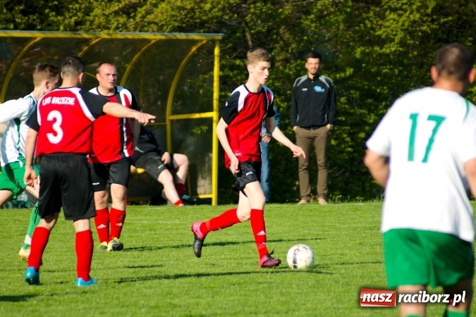 Zdjęcie w galerii na portalu naszraciborz.pl: A klasa: Dwa oblicza Ocic. Derby Raciborza dla Brzezia wiadomości z regionu