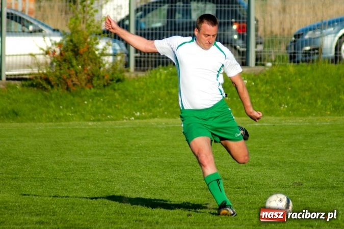 Zdjęcie w galerii na portalu naszraciborz.pl: A klasa: Dwa oblicza Ocic. Derby Raciborza dla Brzezia wiadomości z regionu