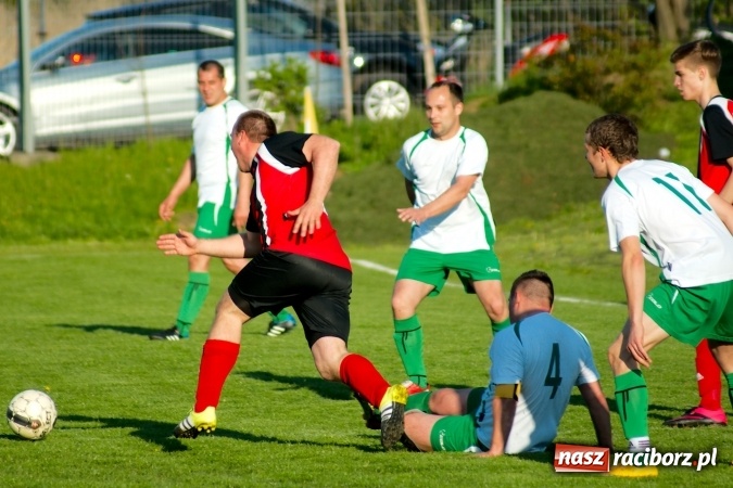 Zdjęcie w galerii na portalu naszraciborz.pl: A klasa: Dwa oblicza Ocic. Derby Raciborza dla Brzezia wiadomości z regionu