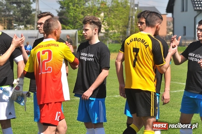 Zdjęcie w galerii na portalu naszraciborz.pl: Błyskawiczne gole Kocota dały zwycięstwo Lubomi wiadomości z regionu