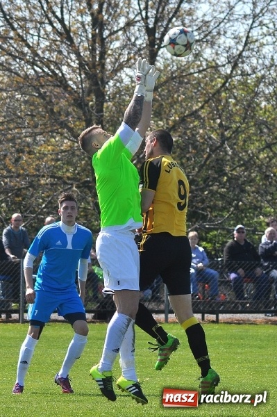 Zdjęcie w galerii na portalu naszraciborz.pl: Błyskawiczne gole Kocota dały zwycięstwo Lubomi wiadomości z regionu