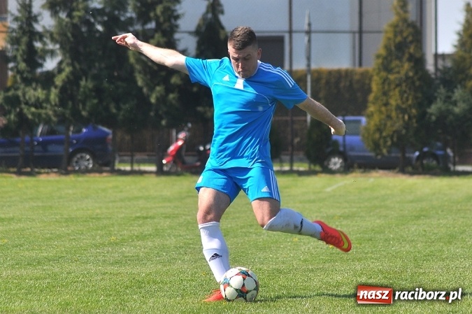 Zdjęcie w galerii na portalu naszraciborz.pl: Błyskawiczne gole Kocota dały zwycięstwo Lubomi wiadomości z regionu