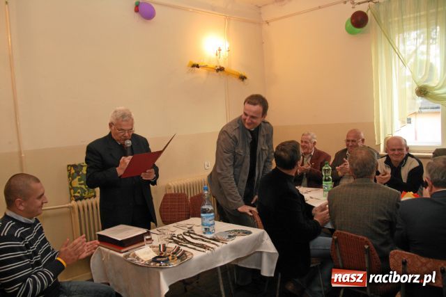 Zdjęcie w galerii na portalu naszraciborz.pl: Uczcili dzień powstania Ludowego Wojska Polskiego wiadomości z regionu