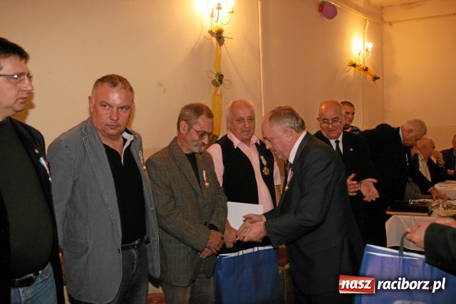 Zdjęcie w galerii na portalu naszraciborz.pl: Uczcili dzień powstania Ludowego Wojska Polskiego wiadomości z regionu