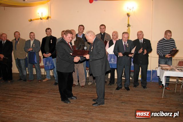 Zdjęcie w galerii na portalu naszraciborz.pl: Uczcili dzień powstania Ludowego Wojska Polskiego wiadomości z regionu