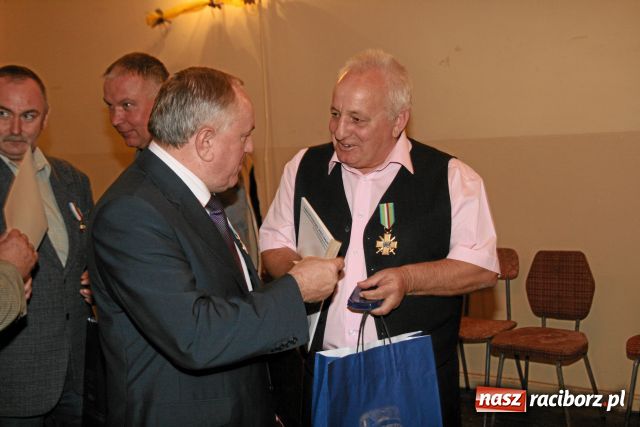 Zdjęcie w galerii na portalu naszraciborz.pl: Uczcili dzień powstania Ludowego Wojska Polskiego wiadomości z regionu