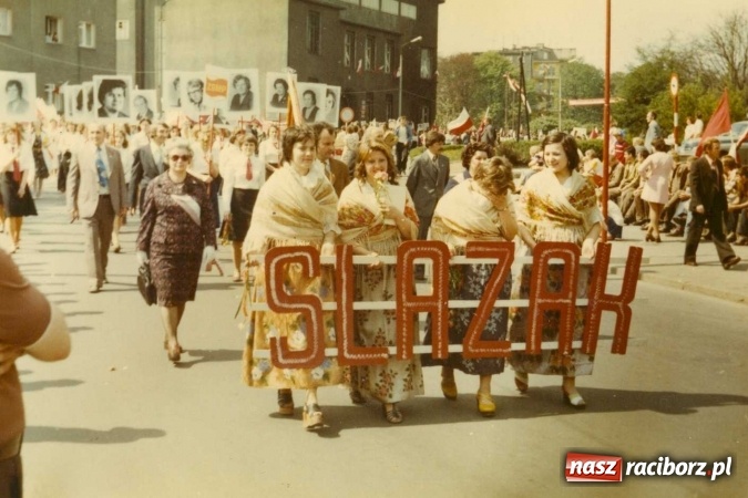 Zdjęcie w galerii na portalu naszraciborz.pl: Niech się święci 1 Maja - Racibórz czasów PRL  wiadomości z regionu