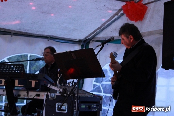 Zdjęcie w galerii na portalu naszraciborz.pl: Coys na wojnowickiej majówce wiadomości z regionu