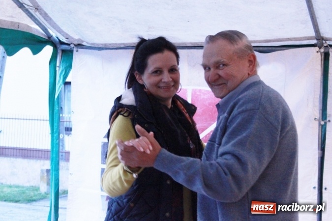 Zdjęcie w galerii na portalu naszraciborz.pl: Coys na wojnowickiej majówce wiadomości z regionu